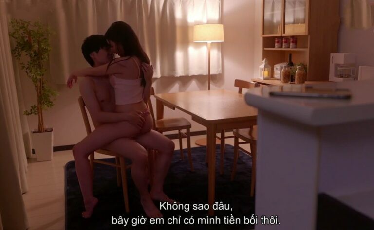 Cậu nhân viên trú mưa nhờ nhà chị đồng nghiệp xinh đẹp lúc nữa đêm và…